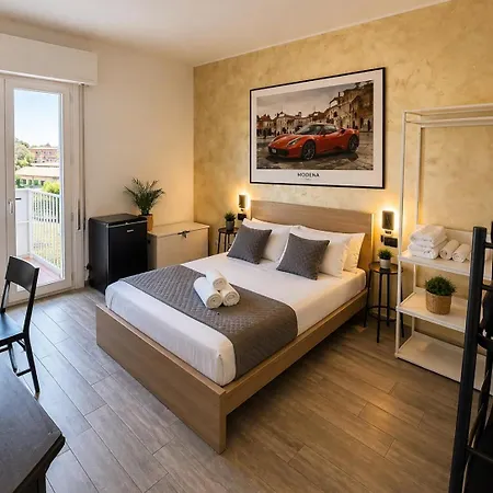 Station - H24 Affittacamere 3*